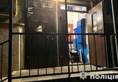 Мати втопила свою маленьку доньку у ванній під час купання, а потім намагалася накласти на себе руки