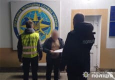 На Хмельниччині міграційники «зустріли» росіянина із кримінальним минулим