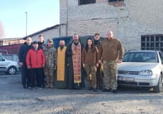 У Шепетівці передали два авта для нацгвардійців, на які збирали за кордоном і в Україні
