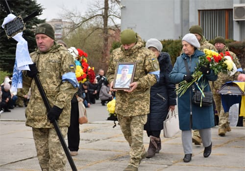 У Шепетівці знову жалоба: на війні загинув гранатометник Олександр Шкабара