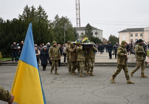 У Шепетівці знову жалоба: на війні загинув гранатометник Олександр Шкабара