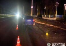 На Хмельниччині пішохідка «поплатилася» за те, що переходила дорогу на заборонений сигнал світлофора