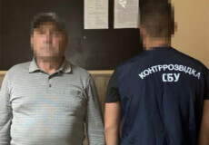 Жителя сусідньої із Хмельниччиною області затримали у ластах на кордоні з білоруссю
