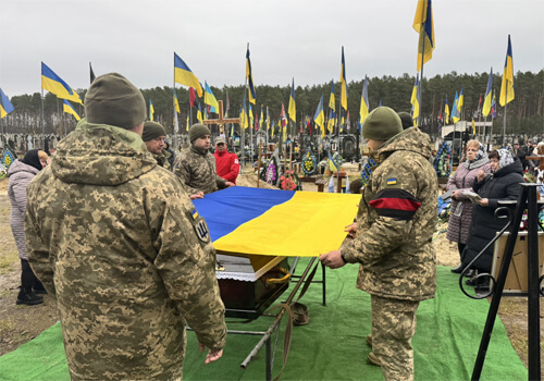 Його серце передчасно зупинилося: на Шепетівщині поховали 30-річного солдата
