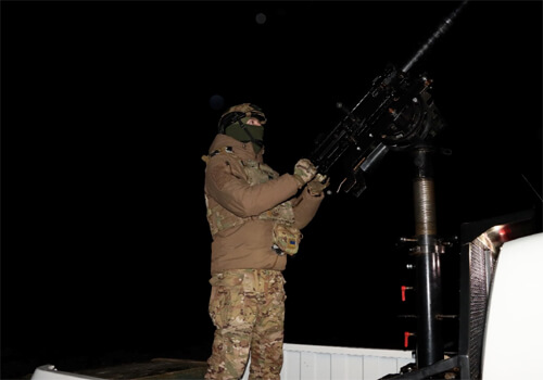 Нацгвардійці Хмельниччини показали нічні тренування мобільних вогневих груп