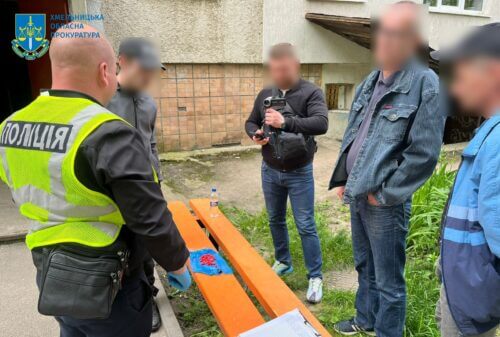 На Хмельниччині у телеграм-каналі процвітав незаконний бізнес
