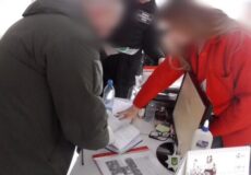 Жінка, яка допомогла чоловікам, заробила собі кримінал: інцидент у сусідній із Хмельниччиною області