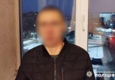 На Хмельниччині пенсіонерка повірила, що її невістці треба допомога, а на ній просто «нажилися»