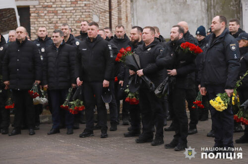 На Хмельниччині попрощалися із загиблими на війні поліцейськими: один із них — із Шепетівщини