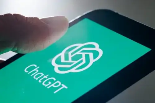 Мінцифра запустила безоплатний практичний серіал про ChatGPT