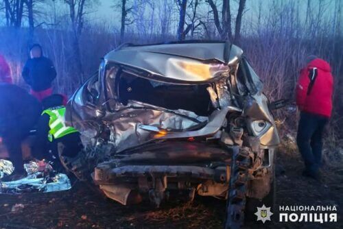 На Хмельниччині автівка з’їхала у кювет