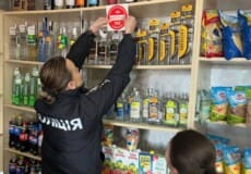 Бажання заробити на дітях може обернутися великим штрафом: на Хмельниччині зробили попередження