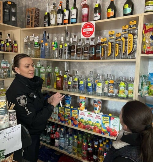 Бажання заробити на дітях може обернутися великим штрафом: на Хмельниччині зробили попередження