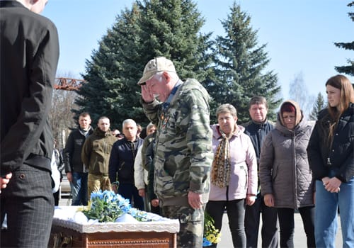 Ще кілька днів у рідних жевріла надія, але не судилося: Шепетівка провела у засвіти відважного Ігоря Хавронюка