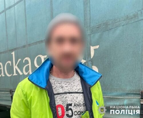 Телефон у школяра, велосипед у жінки: на Хмельниччині засудили невгамовного злодія
