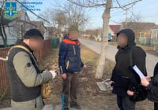 Мешканець Хмельниччини розвідував для ворога дані про рух військової авіації