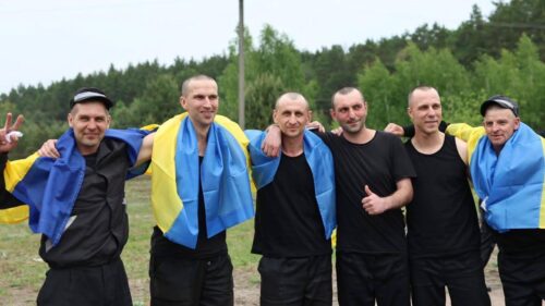 Третій день обміну: на Хмельниччину повернулися ще 10 захисників