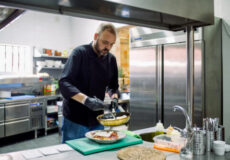 Кухонний посуд — останній штрих кулінарного шедевра