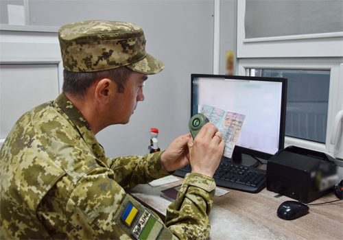 Сирієць надав прикордонникам «липу»: чим все закінчилося у сусідній із Хмельниччиною області