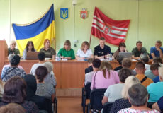 На Шепетівщині відбулася зустріч із тими, хто щодня чекає на крихту надії