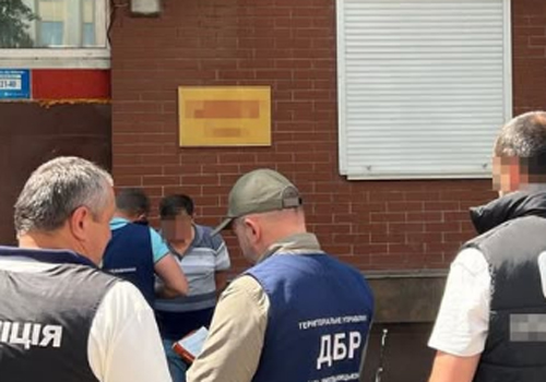 На Хмельниччині податківець зробив підприємиці незаконну пропозицію