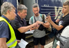 Без «Дії» — без квитка? Як працюють нові правила Укрзалізниці