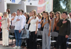 Неймовірні результати НМТ: у Хмельницькому чималі гроші отримали випускники