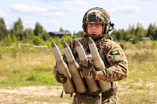 Нетішинські нацгвардійці вдосконалюють вміння знищувати дрони-камікадзе