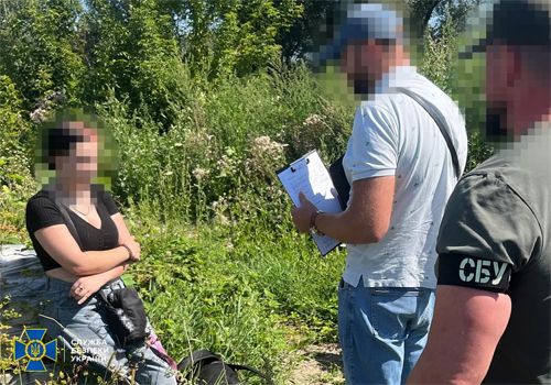 Неповнолітня студентка у Хмельницькому готувала теракт проти військових ЗСУ