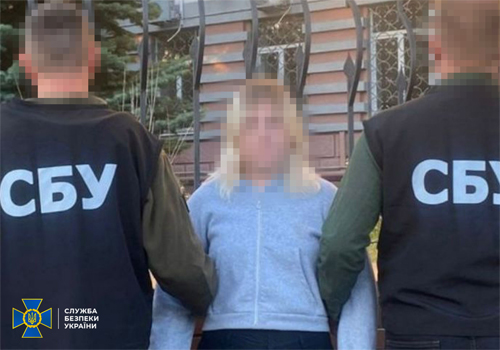 Неповнолітня студентка у Хмельницькому готувала теракт проти військових ЗСУ