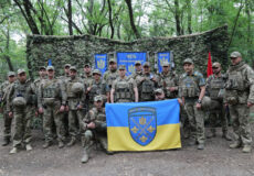 Генерал Сирський відзначив двох захисників із Хмельниччини, що боронять Україну на Донеччині
