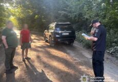 Рекет у TikTok: двоє чоловіків вимагали сотні тисяч гривень від молодих контент-мейкерів