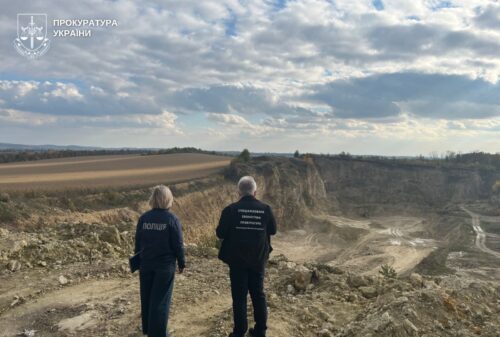 На Хмельниччині директор кар’єру незаконно видобув корисні копалини на сотні мільйонів