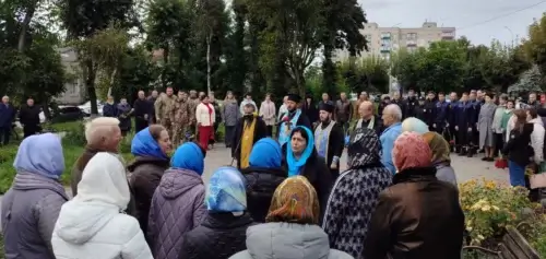 У Шепетівці в День Захисників та Захисниць України вшанували Героїв
