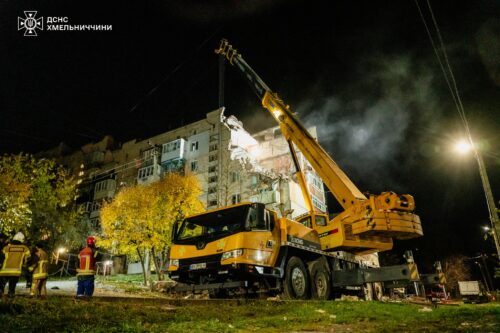 Загиблі, постраждалі та зруйновані квартири: що відомо про вибух у багатоповерхівці в Хмельницькому