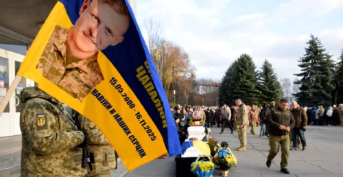 Відразу у трьох громадах Шепетівщини прощалися із оператором БпЛА Чапалюком Валентином