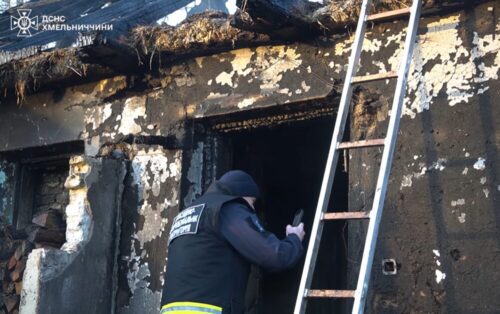 У селі Лепесівка Шепетівського району сталася смертельна пожежа в житловому будинку