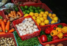 Продукти, пальне і техніка: на що можуть зрости ціни взимку?