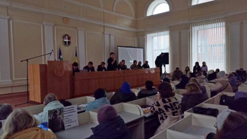 У Шепетівці відбулась зустріч із родинами зниклих безвісти та полонених захисників