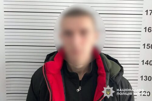 Брав «покористуватися» і зникав: у Хмельницькому викрили схему шахрайства