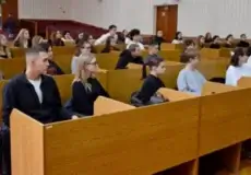 Молодь Шепетівки «спробувала» себе у ролі депутатів