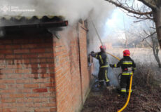 Пекельне Різдво на Хмельниччині: шість пожеж за добу, є загиблий