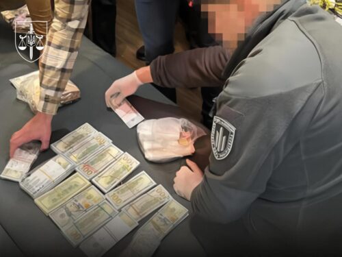 Вимагання, погрози та доведення до самогубства: що творилося у військовій частині на Хмельниччині