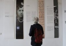 Листи з німецької неволі, що повернулися додому: на Хмельниччині відкрили виставку про долю української дівчини, вивезеної на примусові роботи