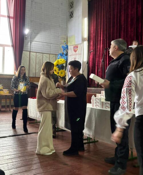 У Судилківській громаді дітям Героїв вручили обереги «Батьківське серце»