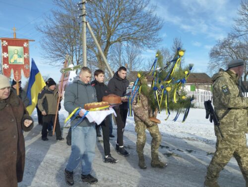 На Шепетівщині попрощалися із 21-річним Героєм