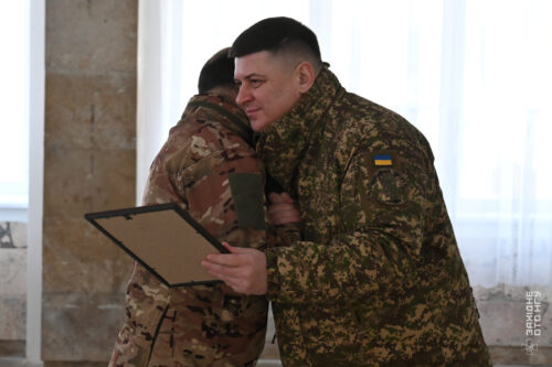 Хмельницькі гвардійці 36 Подільського полку отримали бойові шеврони