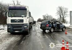 На Хмельниччині у ДТП травмувалася неповнолітня пасажирка