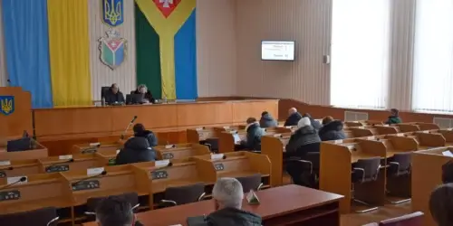 Маршрути, житло, тарифи і допомога ВПО: що вирішив виконком Шепетівської міськради