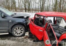 На Шепетівщині поліцейські встановлюють обставини ДТП із 2-ма загиблими і 5-ма травмованими